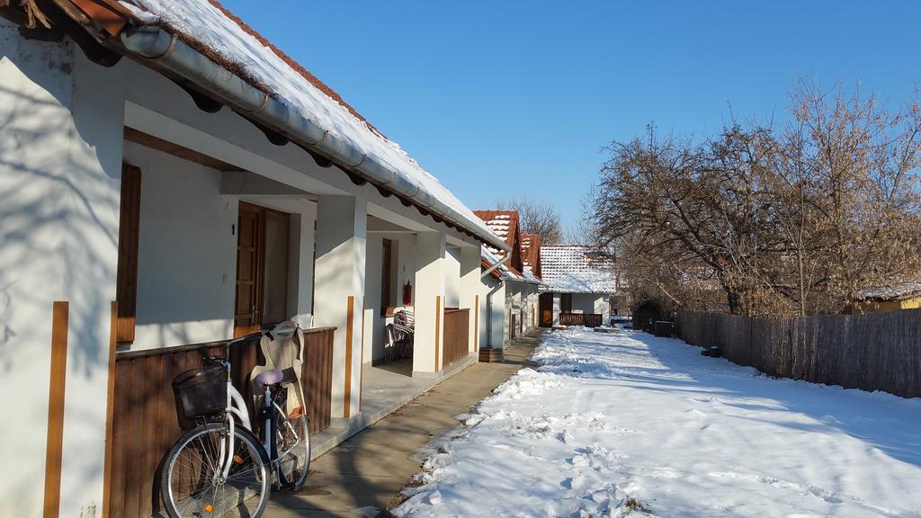 Elo Tisza Vendeghaz Hotell Nagykoru Exteriör bild