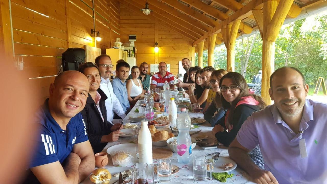 Elo Tisza Vendeghaz Hotell Nagykoru Exteriör bild